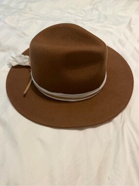 GIGI PIP Australian wool Tan Felt Fedora with Black Lining